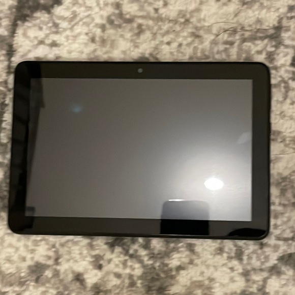 Amazon Fire HD 8 tablet 32 GB - Picture 1 of 3
